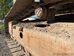 Volvo EC250EL Excavator with GPS, Tiltrotator and 2 Buck
