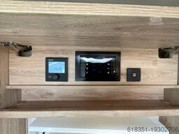 EURA MOBIL PROFILA T 660 EB, Markise, Automatik, Dachlüfter