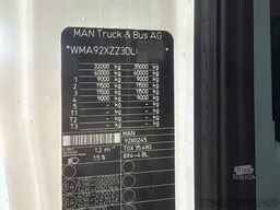MAN TGX 35.480 8X4-4BL/ MANUAL/ 26T HOOK/ HYVA LIFT/