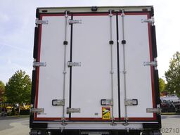 Mercedes-Benz Atego 1323 / Cazaux 17 EPAL refrigerator