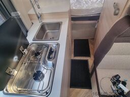 CHAUSSON Van First Line V594 Markise/Solar/Kamera