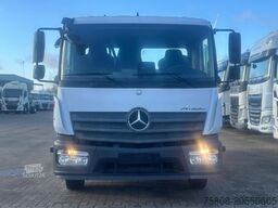 MERCEDES-BENZ Atego 1224 Kipper Kran Hiab XS 077 AHK Klima