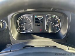 MERCEDES-BENZ Atego 1224 Kipper Kran Hiab XS 077 AHK Klima