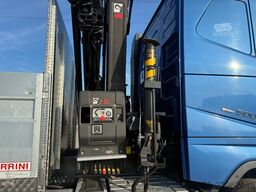 VOLVO FH 500 gru+cassone fisso