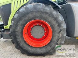 Claas XERION 4500 TRAC VC