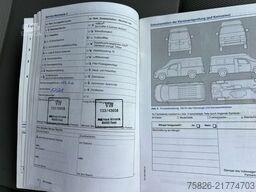 VOLKSWAGEN T5 Transporter*1.Hand*Klima*PDC*AHK*S-Heft*