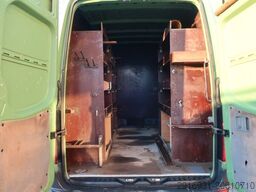 VOLKSWAGEN Crafter Kasten 35 mittel L2H2/Klima/AHK/FN: 237