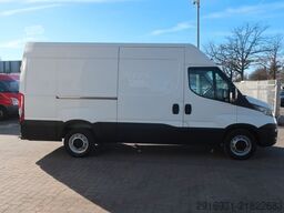 IVECO Daily Kasten 35 S 11 V Radstand 3520 L Nr. 103