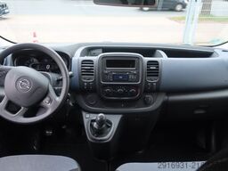 OPEL Nr.59 Vivaro B L1H1 2,7t 1.Hand / 9 Sitzer/Klima