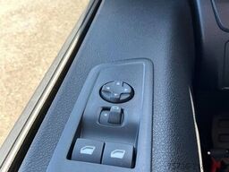 Peugeot E-Expert 100% elektrisch kippende zijlader