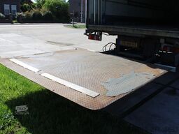 Schmitz Cargobull Schmitz Cargobull SKO 24 3-Axle SAF - Steering ...