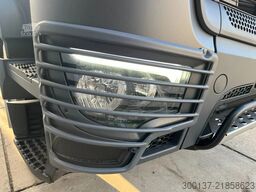 Mercedes-Benz Actros 4048 S 6x4 Tractor Head