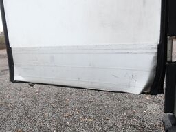 Schmitz SKO 24 Liftachse P-Kasten Carrier Vector 1950