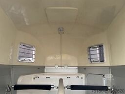 HUMBAUR Xanthos Aero 2 Pferdeanhänger 2,4t SK Vollalu