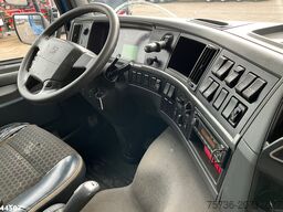 Volvo FMX 450 8x4 Hiab 63 Tonmeter laadkraan + Fly-Jib