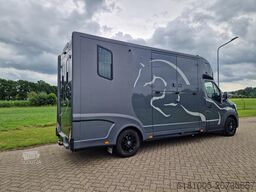 Renault Master De nieuwe Renault Master STX Pro-Safety ...