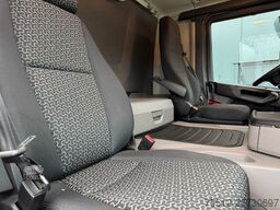 Scania P250 / 416.000..KM! / Tail Lift / TUV: 9-2026 /...