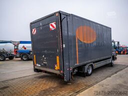 MERCEDES ATEGO 1218 L+ moving lift