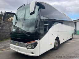 Setra S516