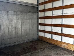 Peugeot Boxer 2.0 HDI BOX + LIFT