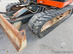 KUBOTA KX 080-4 Schnellwechsler 3xLöffel