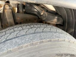 IVECO EUROCARGO ADR 100-210 1500Kg Hebebühne