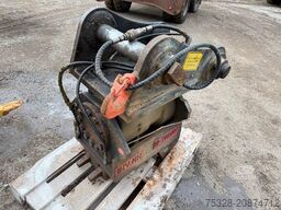 Powertilt BMT SW2 20-26 Tonnen Bagger + Löffel