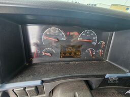 Volvo FM 300 4x2 - Livestock 1 deck - Euro 4 - I shift