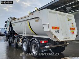 Renault C 430 8X4 19m3 tipper Steel suspension Automati...