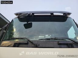 Renault C 430 8X4 19m3 tipper Steel suspension Automati...