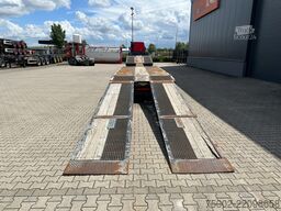 Broshuis 3ABSD Lowloader 3-axle / GVW: 53.000kg / Neck: ...