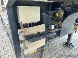 Broshuis 3ABSD Lowloader 3-axle / GVW: 53.000kg / Neck: ...