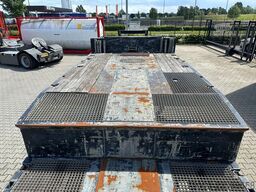Broshuis 3ABSD Lowloader 3-axle / GVW: 53.000kg / Neck: ...