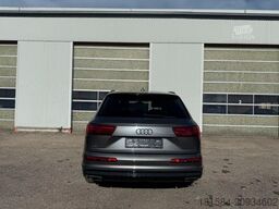 AUDI Q7 55 TFSI quattro tiptronic