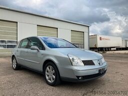 RENAULT Vel Satis Initiale