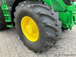 JOHN DEERE 6M220