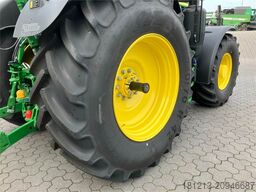 JOHN DEERE 6M220