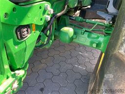 JOHN DEERE 6R215
