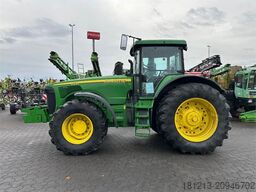JOHN DEERE 8220 Powershift