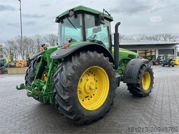 JOHN DEERE 8220 Powershift