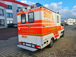 Mercedes-Benz Sprinter 316 KA 4x2 Sprinter 316 KA 4x2, Rettungswagen
