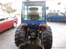 ISEKI Traktor 4x4  4330 AHL   FH&FZ  &  Schneeschild
