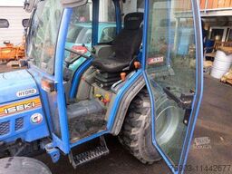 ISEKI Traktor 4x4  4330 AHL   FH&FZ  &  Schneeschild