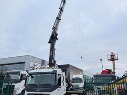 Volvo FM 500 8X4 TRIDEM HOOKLIFT + (25m!) CRANE HIAB ...