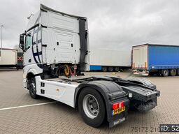 Mercedes-Benz Actros 1845 GigaSpace, Euro 6, / 2 Tanks / Giga...