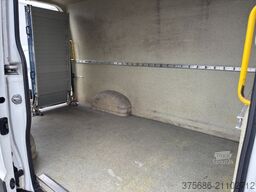 Volkswagen Crafter Kasten 35 2.0 TDI MR HD / Klimaanlage