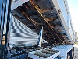 Scania R560 V8 6x4 Kipper