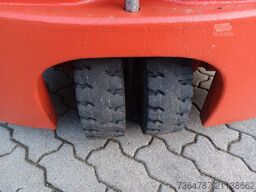 Linde Linde E16-01 Duplexmast, Seitenschieber