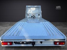 IVECO Daily 3.0 35C16 Abschleppwagen nur**27 tkm**