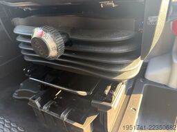 IVECO Daily 3.0 35C16 Abschleppwagen nur**27 tkm**